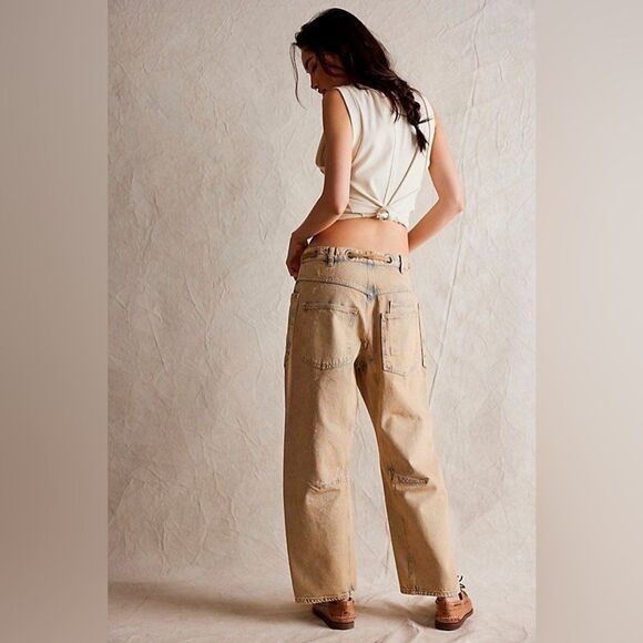 Free People We The Free Moxie Pull-On Barrel Jeans Size 27 - Picture 2 of 6